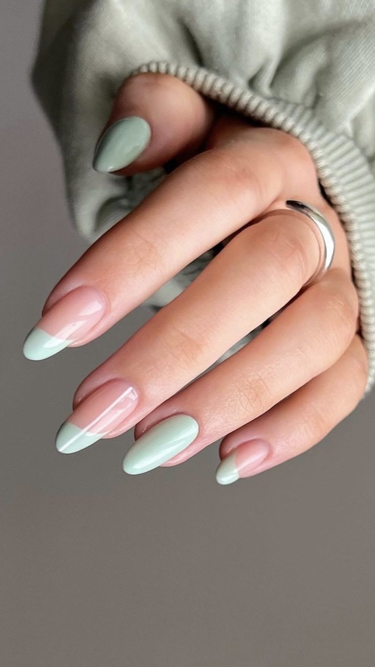 Refresh Your Style: 22 Must-Try Green Spring Nail Trends For 2024!