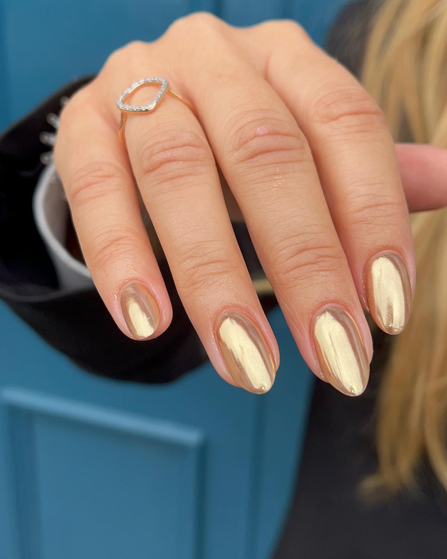 The New Neutral: Gold Chrome as the Go-To