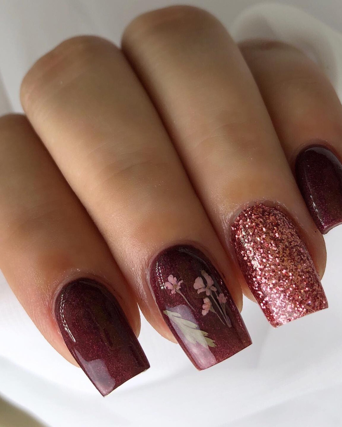 Glittery Floral Elegance