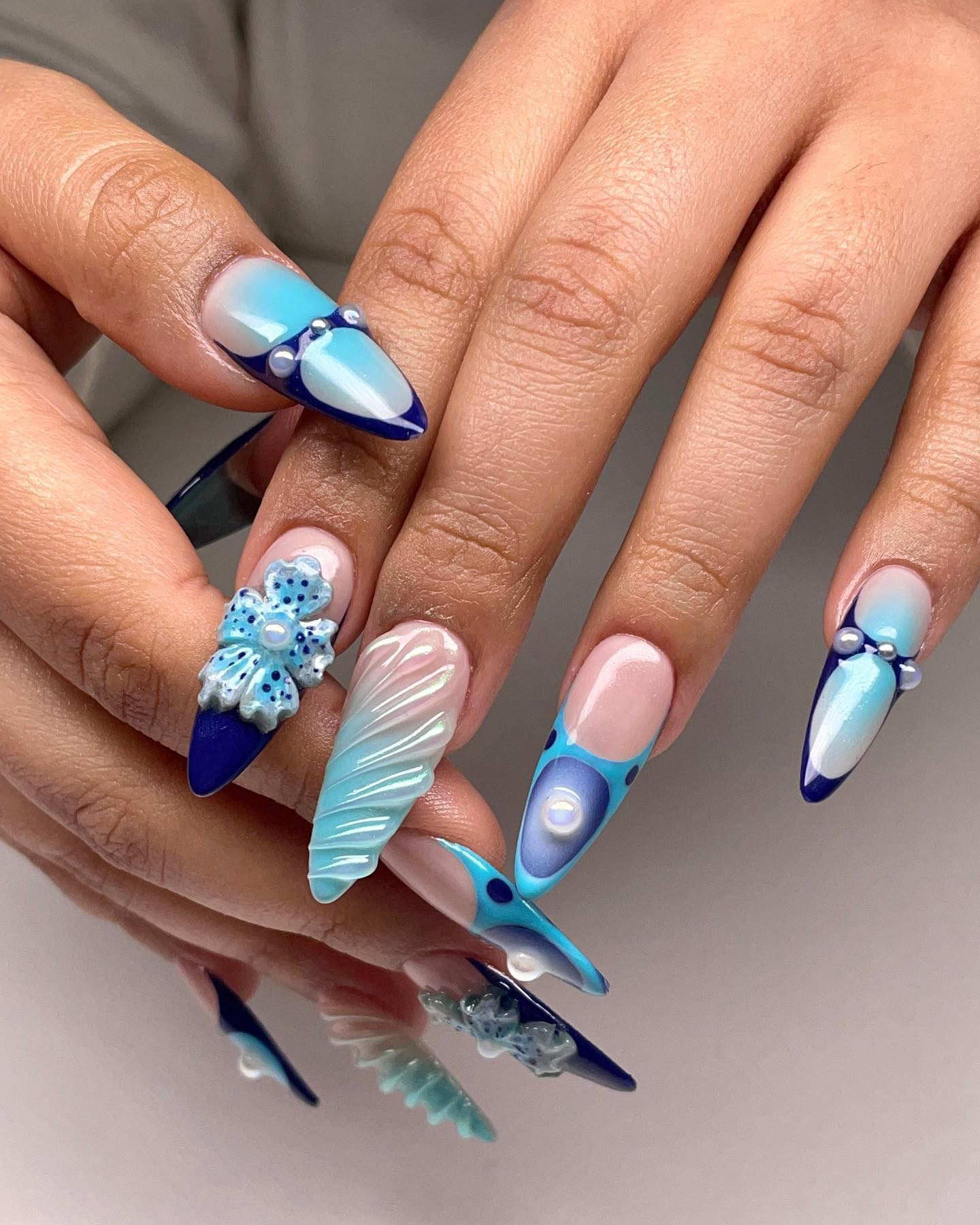 Ocean Breeze Nails