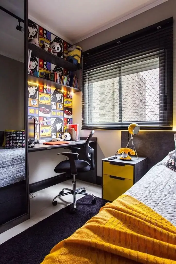 Graphic Layout Teenage Boy Room Idea