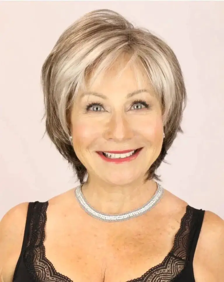 Chic 2024 Guide: 22 Hairstyles For Women Over 50 With Round Faces