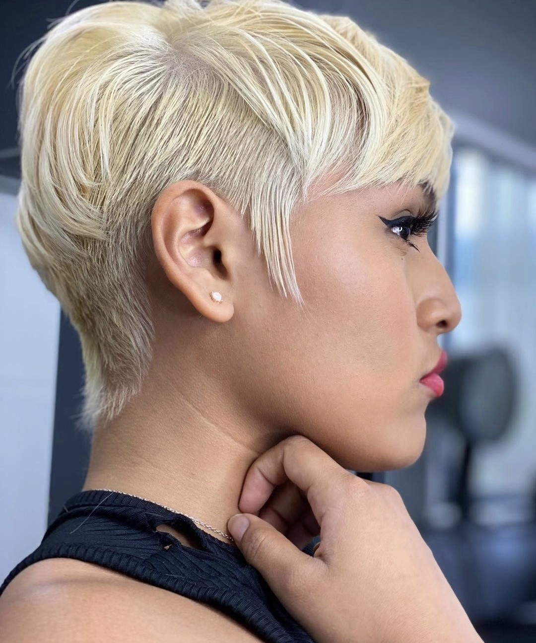 The Blonde Ambition with a Side Shave