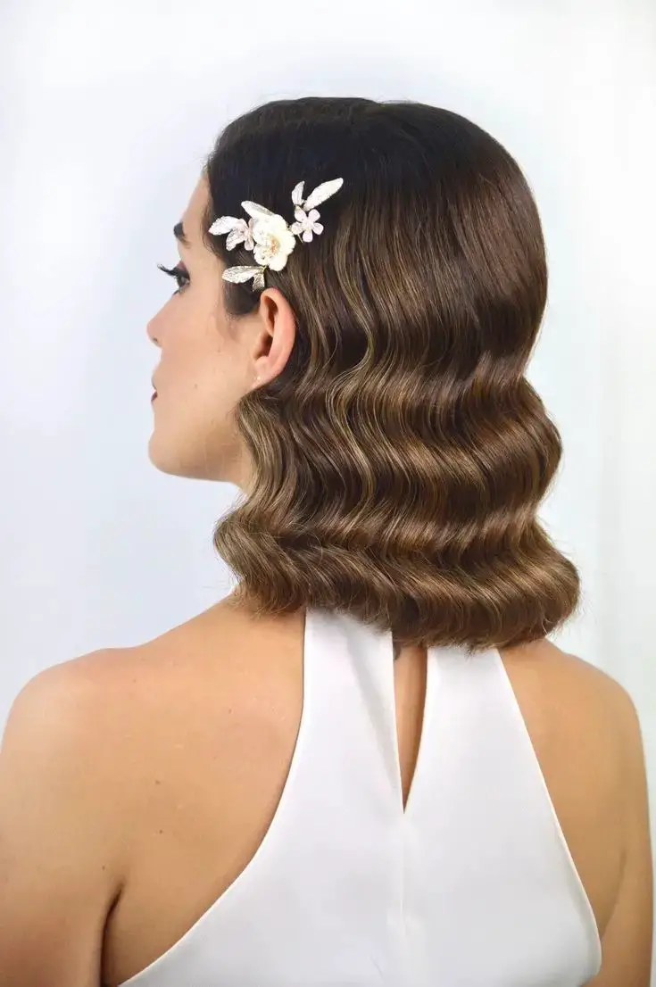 Classic Waves with a Floral Accent