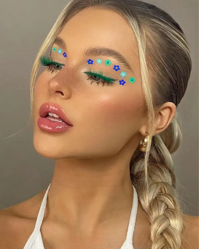 24 Festive Eye Makeup Ideas For 2024: Glitter, Gems, And Bold Colors For Every Celebration!