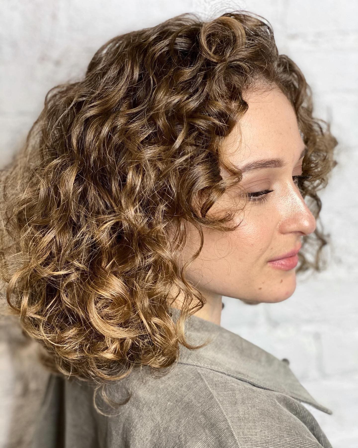 Soft and Romantic Curls