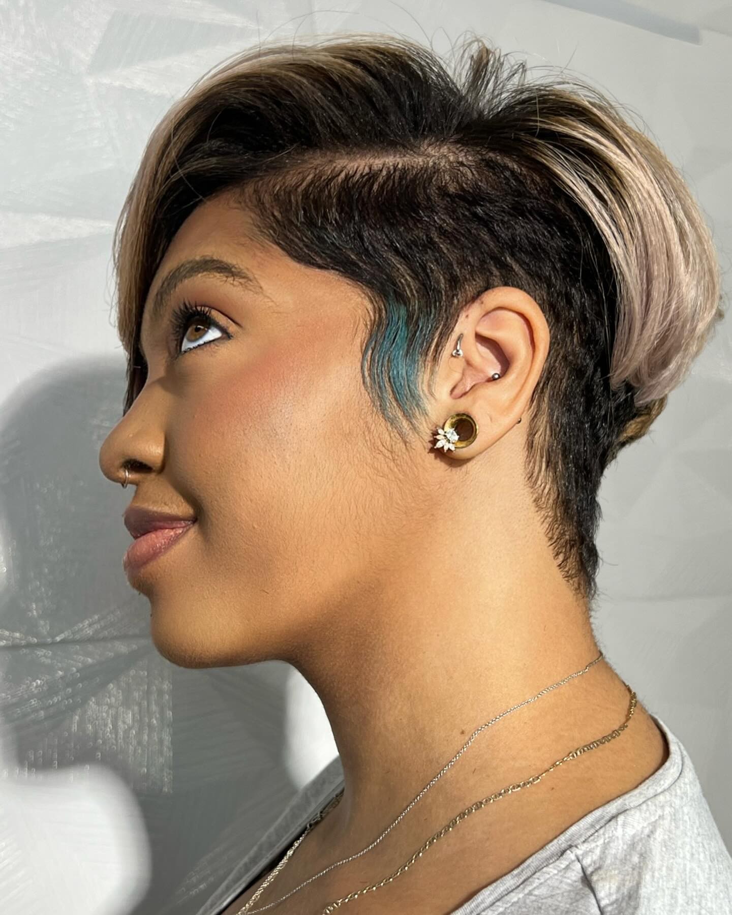 The Color-Pop Undercut