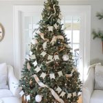 21 Magnificent Diy Christmas Tree Garland Ideas To Fill Your Home With Joy