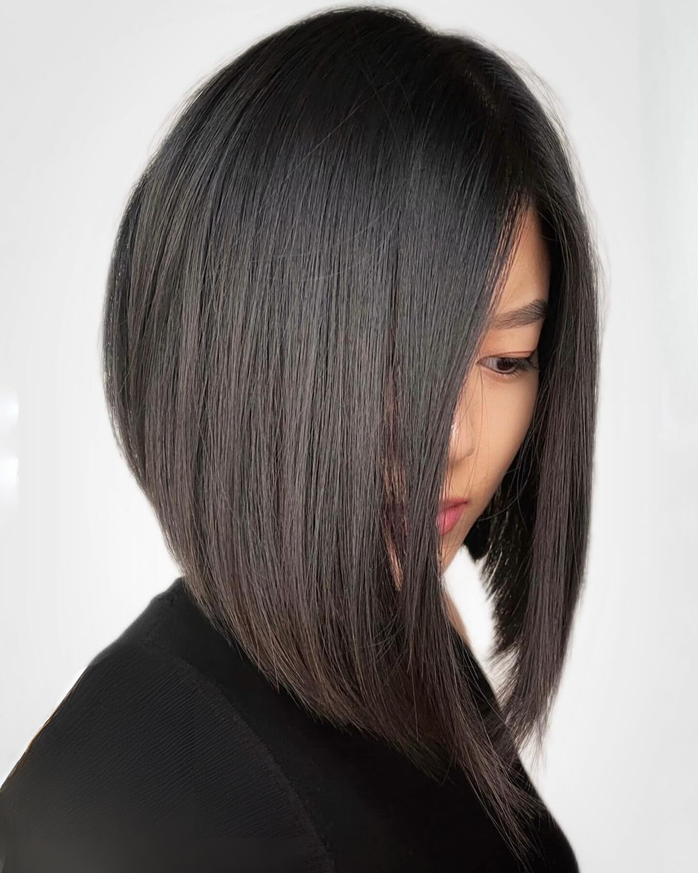 Sophisticated Simplicity: The Straightforward Cut