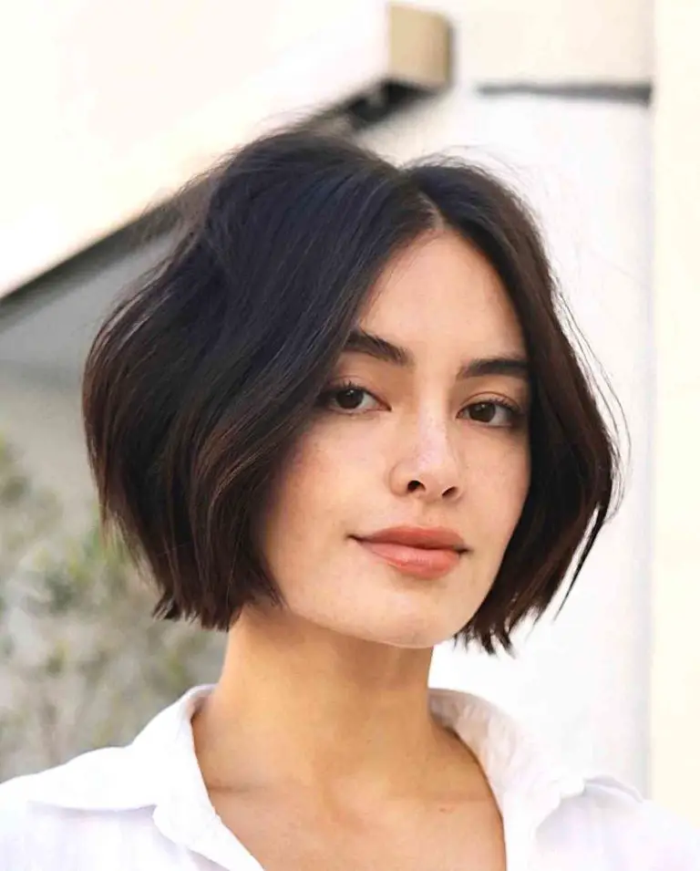 33 Layered Bob Haircuts: Chic Styles To Inspire Your Next Look!