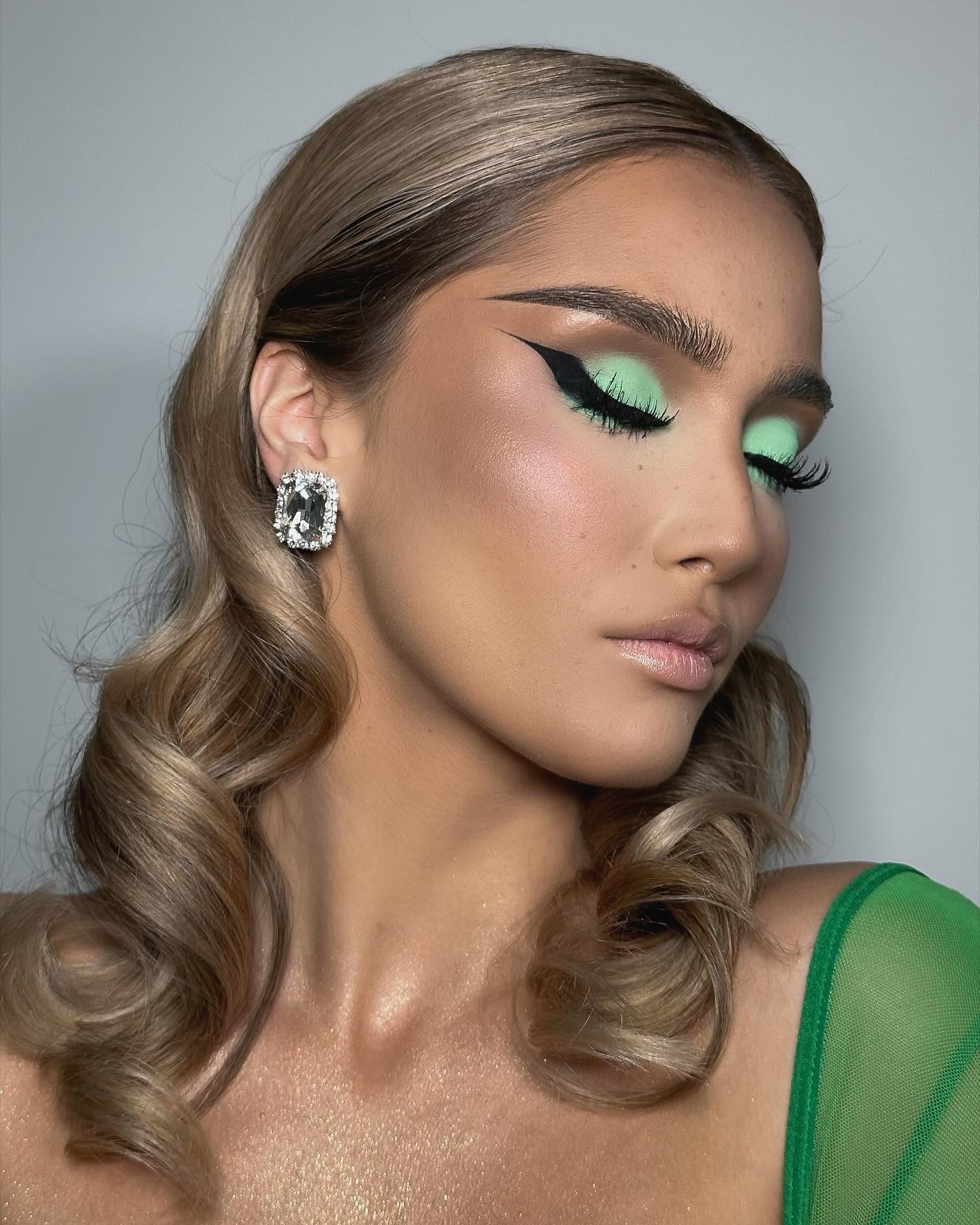 Pastel Green with Winged Liner