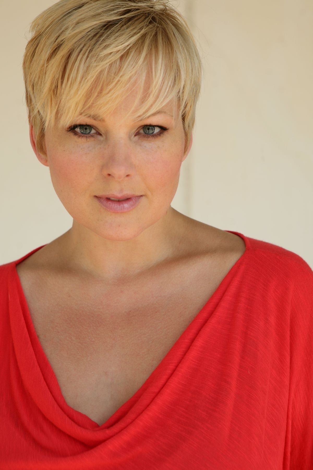 The Chic Pixie Cut