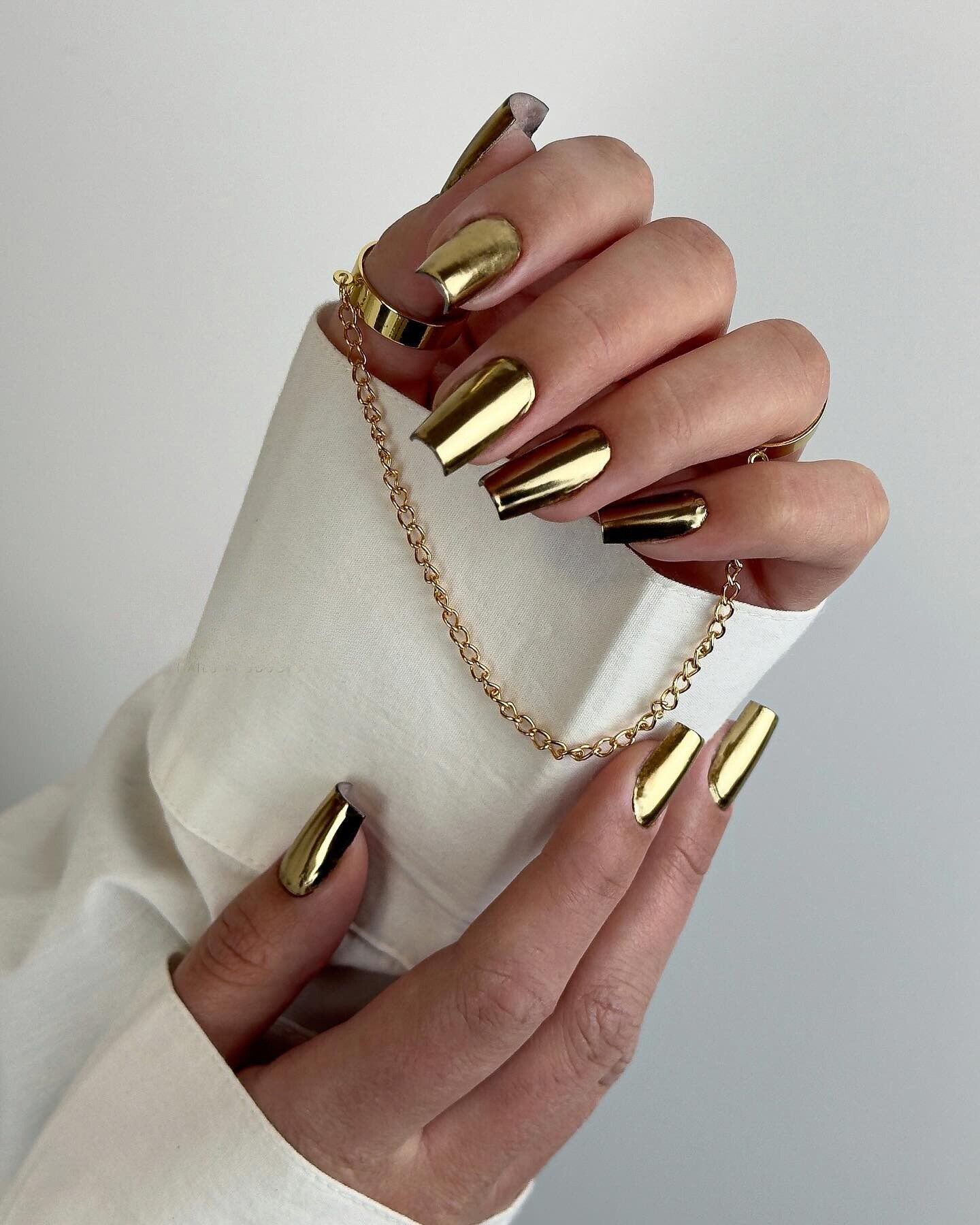 Sleek Sophistication in Square-Cut Gold