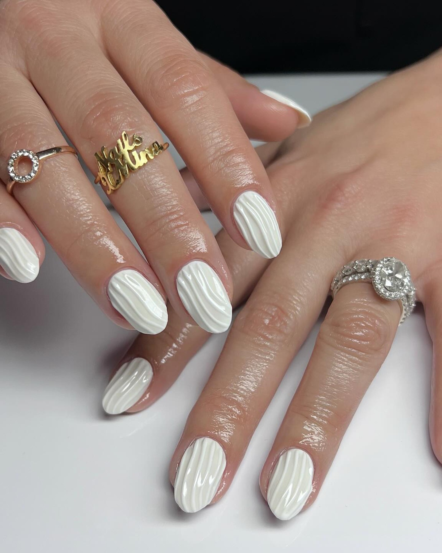 Textured White Sweater Nails