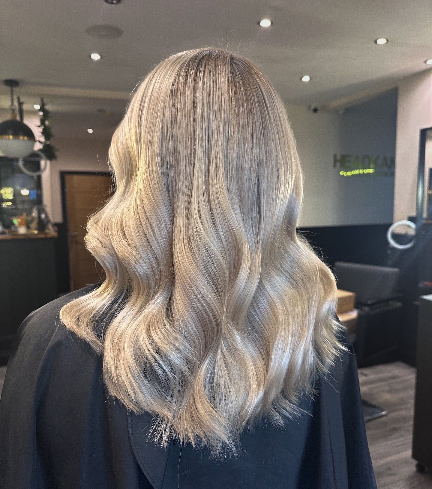 Platinum Blond with Hollywood Waves Style