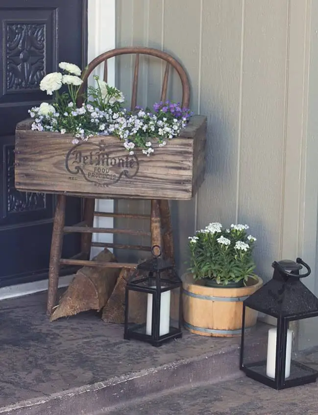 40+ Pretty Front Door Flower Pots That Will Add Personality To Your Home