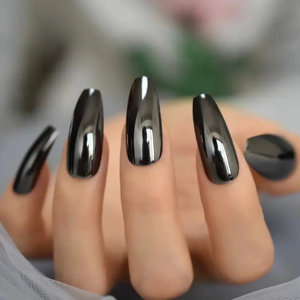 The Reflective Allure of Liquid Black Chrome