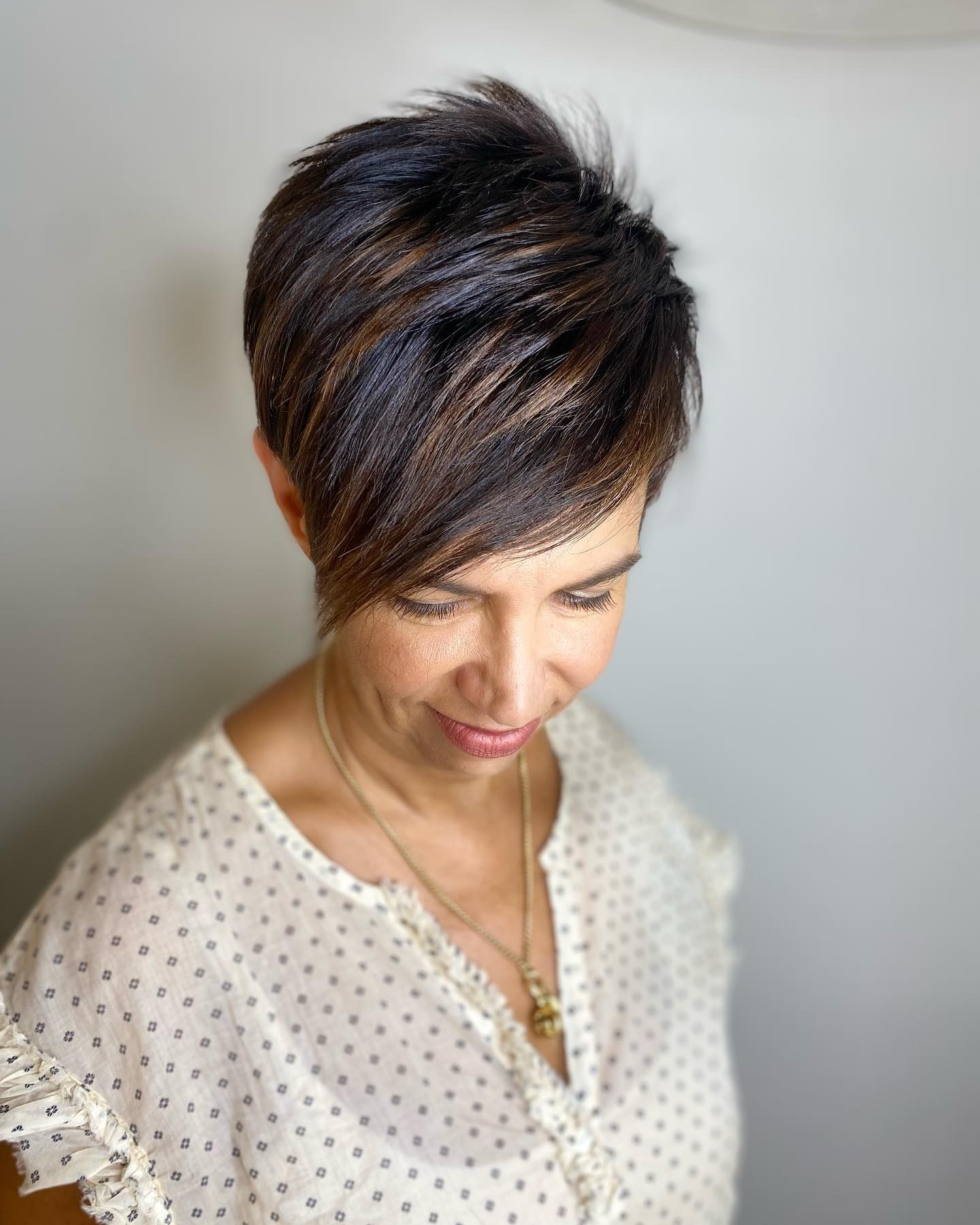 Sleek Pixie with Dynamic Layers