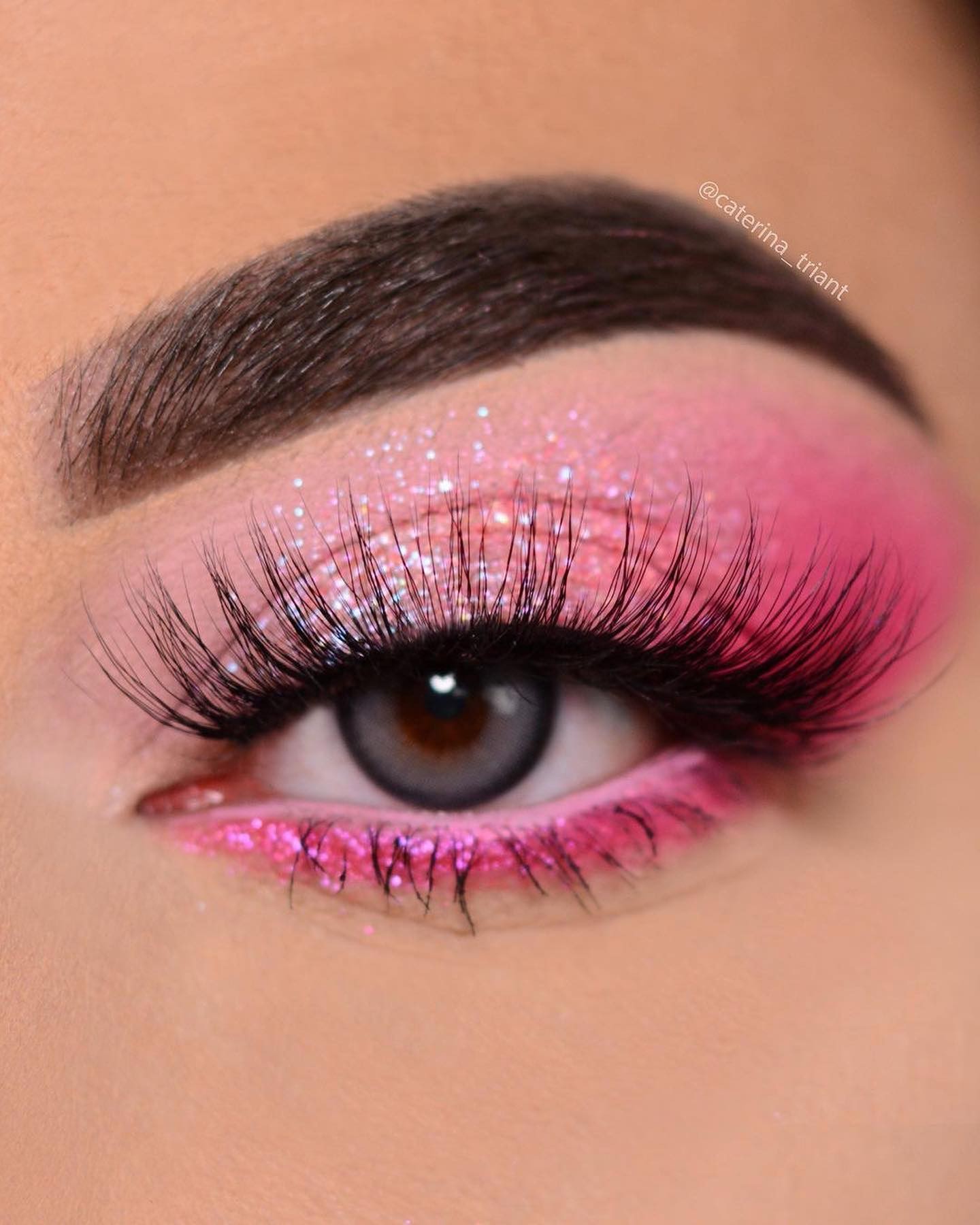 Glittering Pink: Sparkle Like Dew