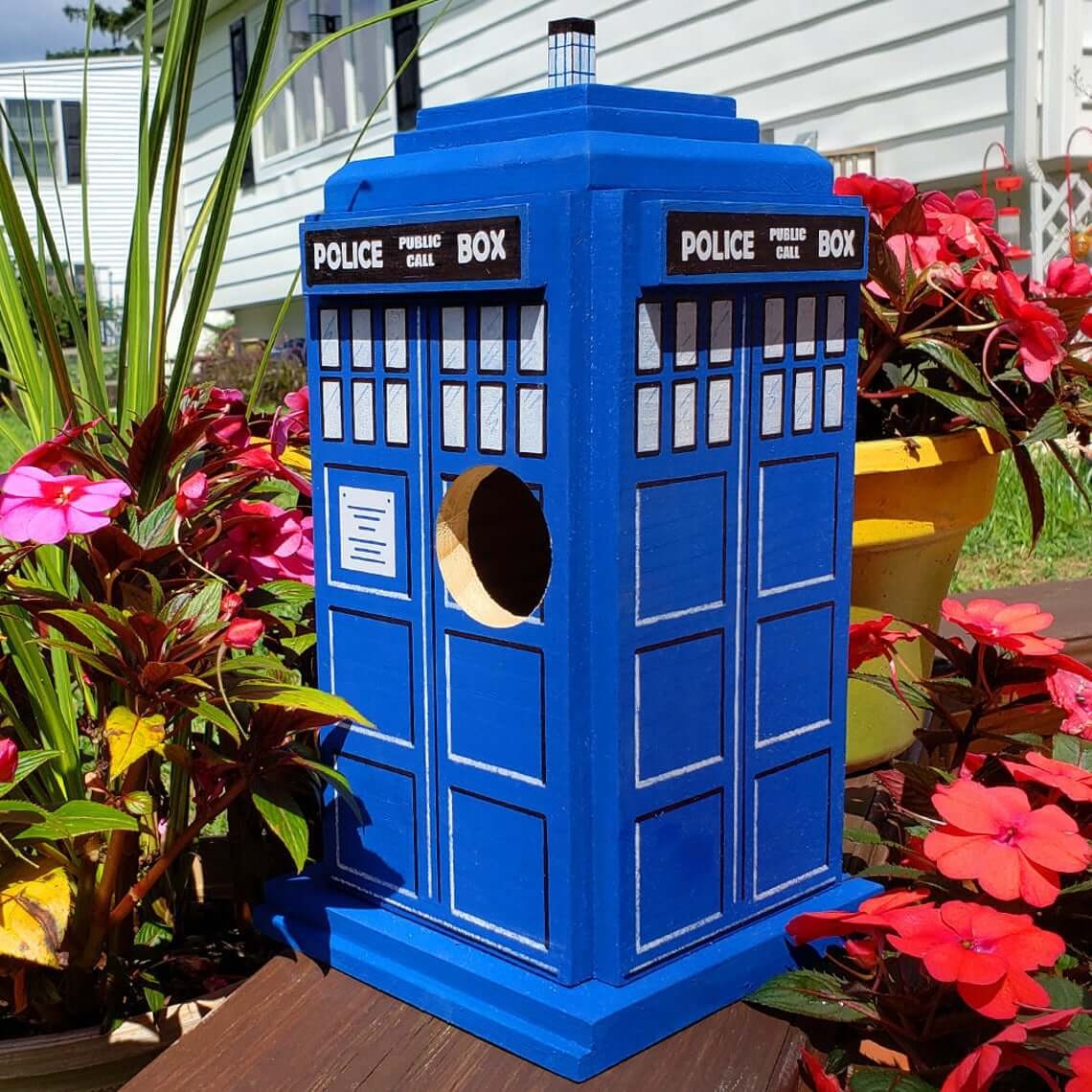 Cedar TARDIS Doctor Who Bird House