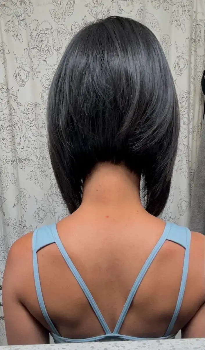 The Inverted Charcoal Bob